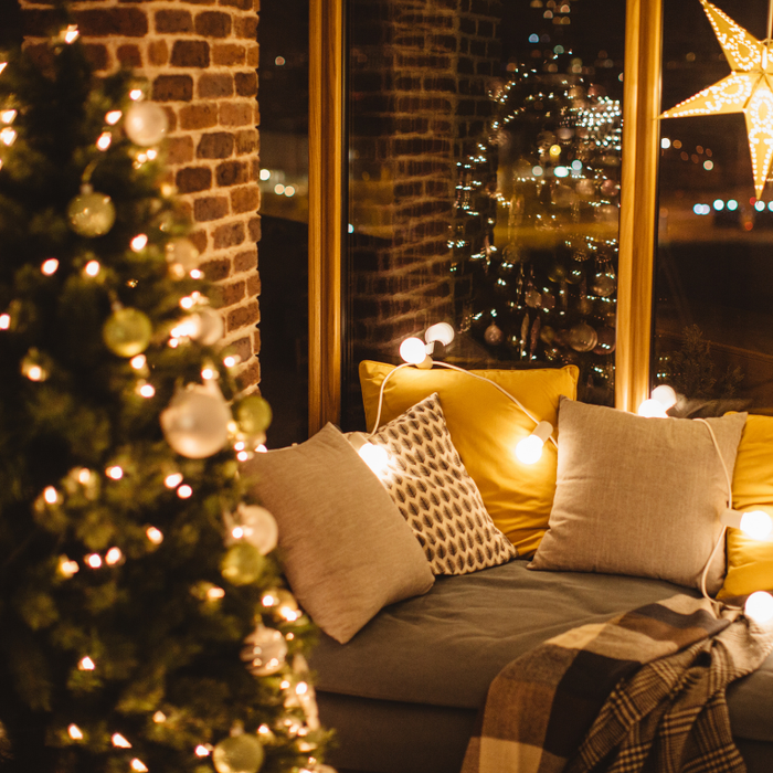 Gifts for a Cozy Home: Making Winter Warm and Inviting