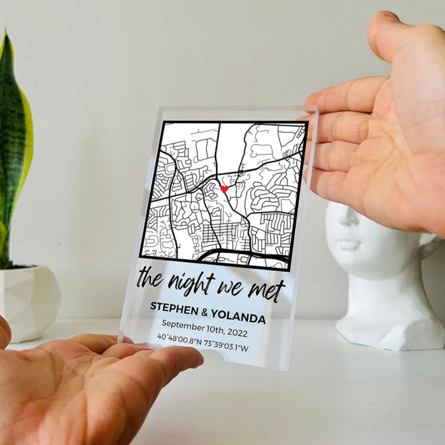 A New Year Gift: The 'Where We Met' Personalized Map Block For Your Valentine