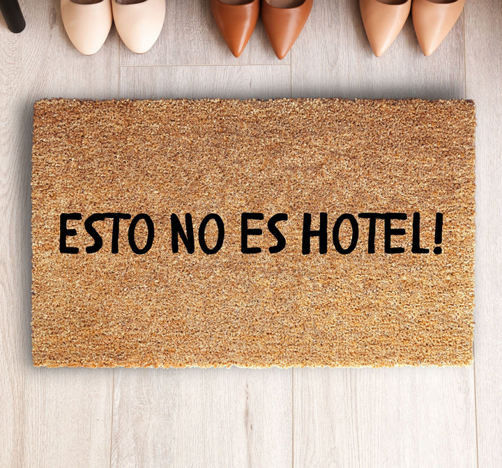 Esto No Es Hotel Doormat